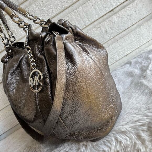 MICHAEL KORS Silver Metallic Lillie Fulton Tote Shoulder Bag - Picture 4 of 10